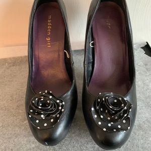 Madden Girl Pinup heels
